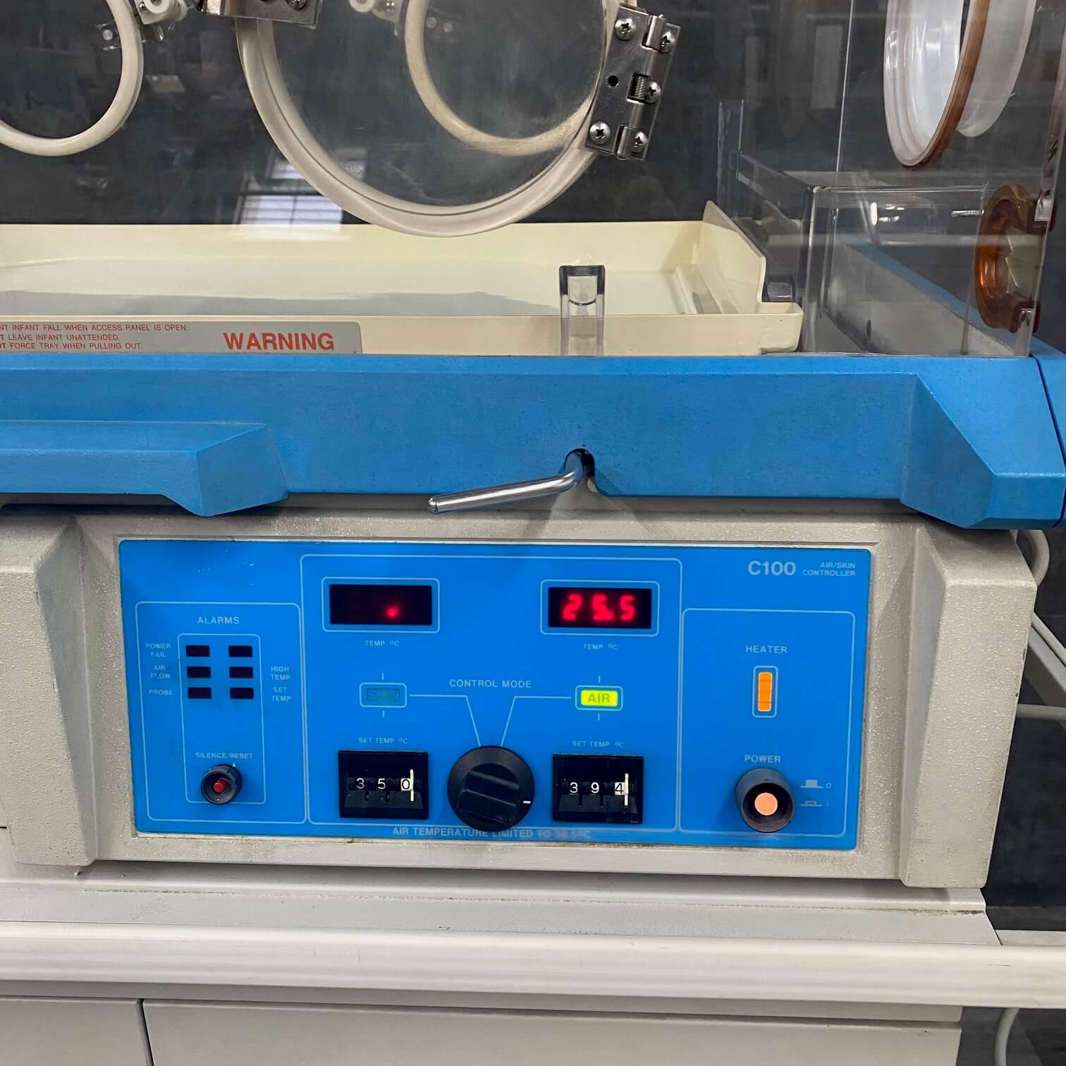 AirShields C200 Infant Incubator and Warmer - AirShields -Angelus Medical