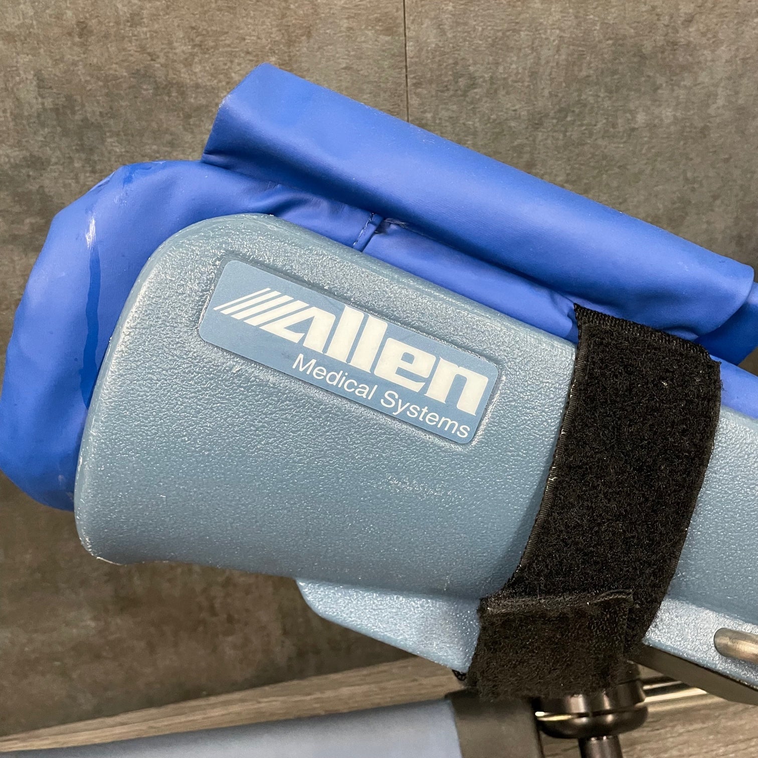 Allen Medical PalPro Stirrups - Allen Medical -Angelus Medical