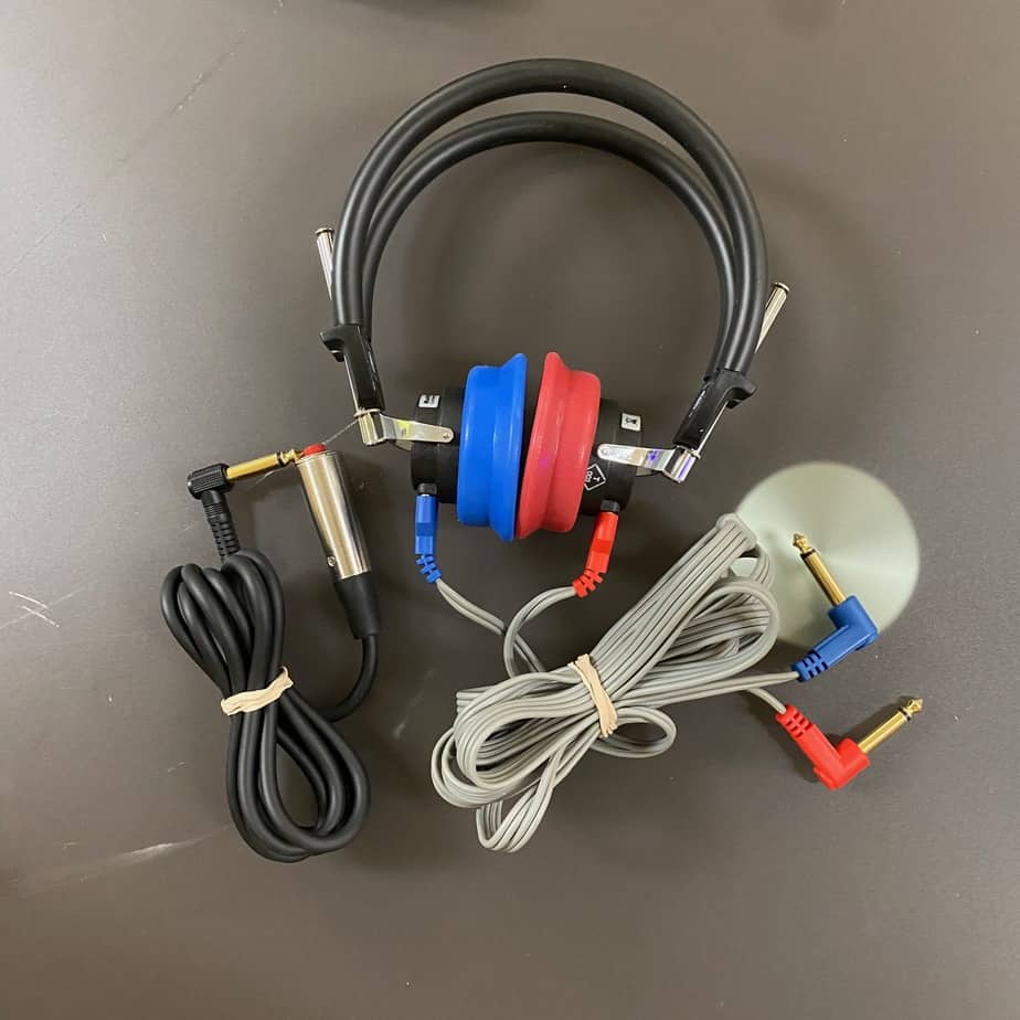 AMBCO 650A Audiometer - AMBCO -Angelus Medical