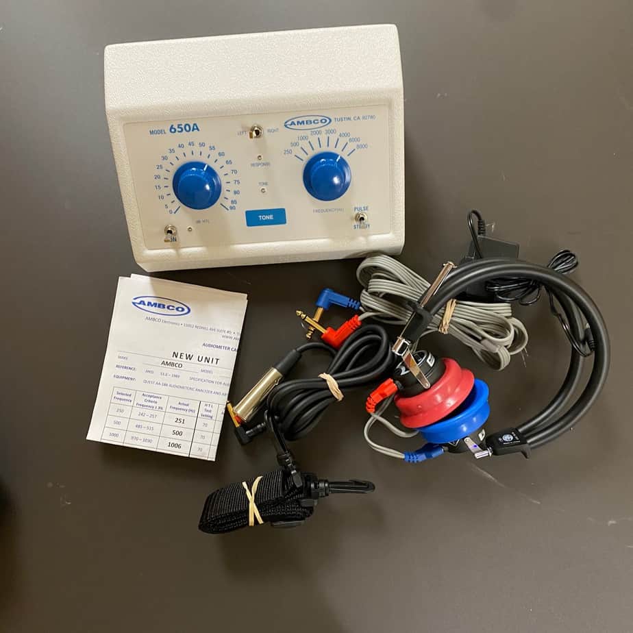 AMBCO 650A Audiometer - AMBCO -Angelus Medical