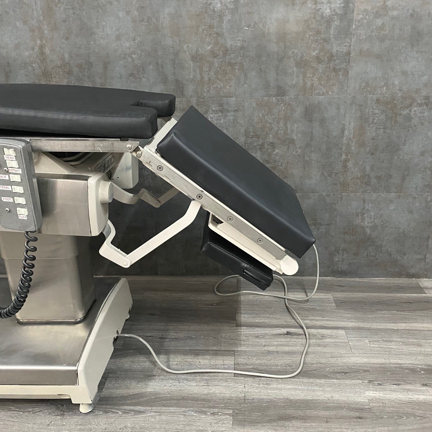 Amsco 2080 RC Surgery Table (Clearance) - Amsco -Angelus Medical