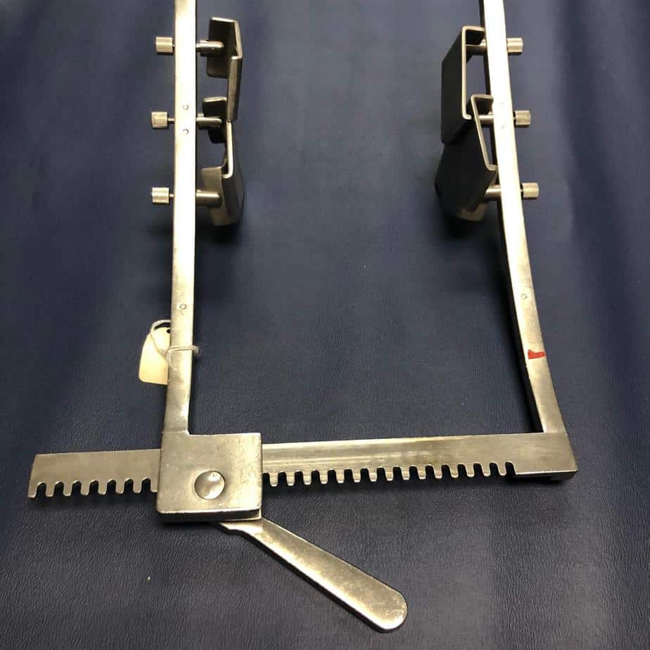 Ankeney Sternal Retractor - NMD -Angelus Medical