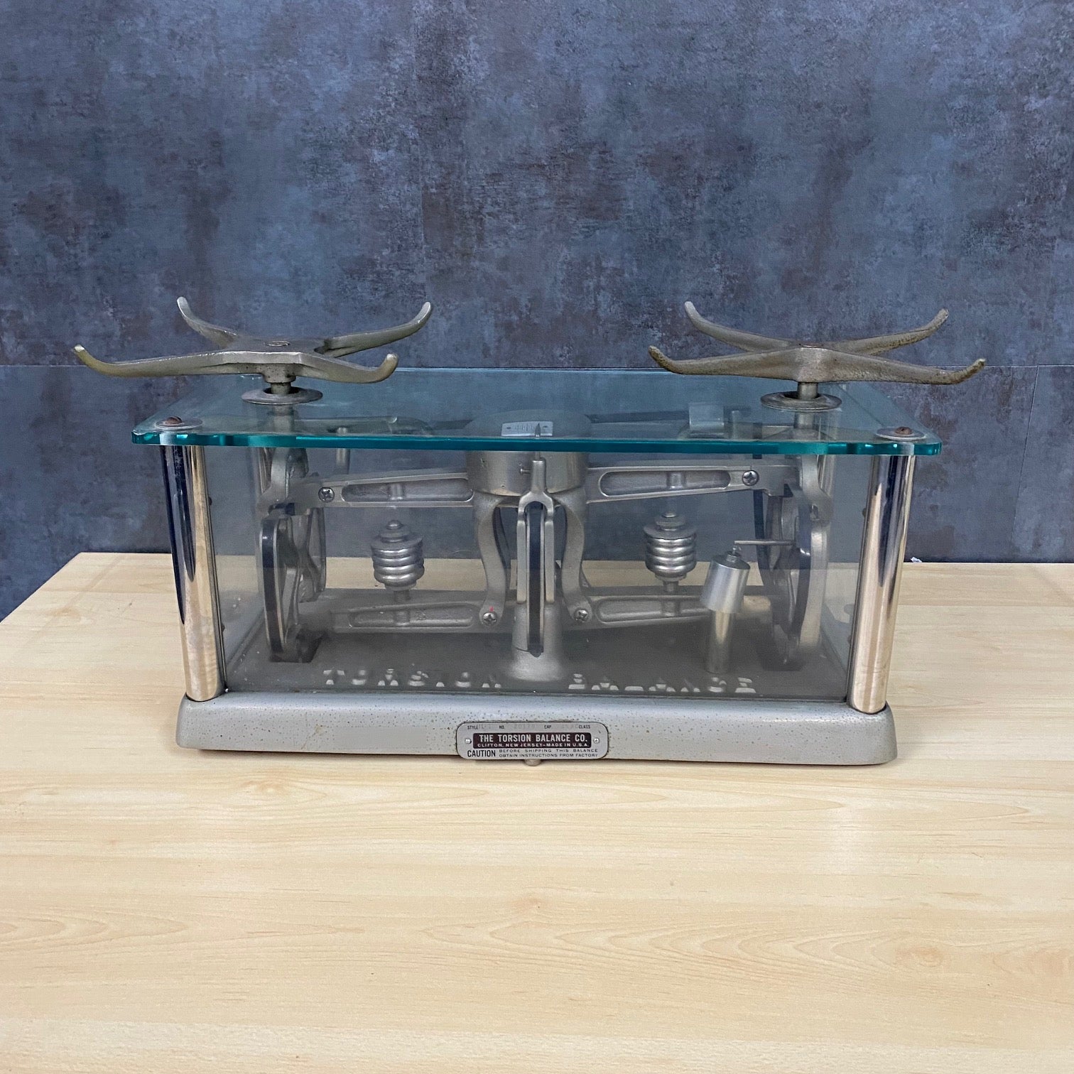 Antique Vintage Scale (Rental Only) - Vintage -Angelus Medical