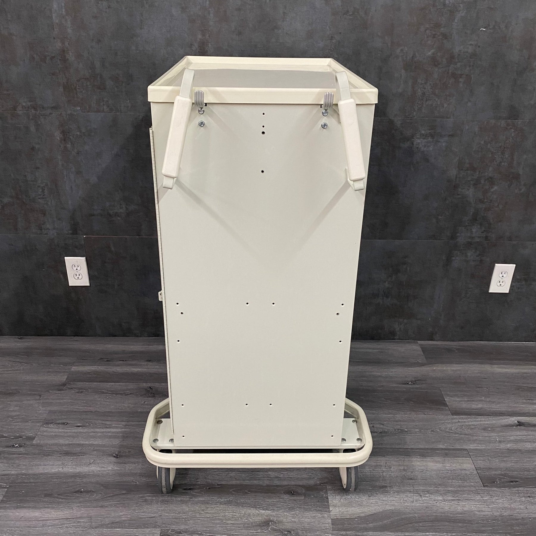 Armstrong Mobile Medical Cart Angelus Medical, Armstrong Angelus
