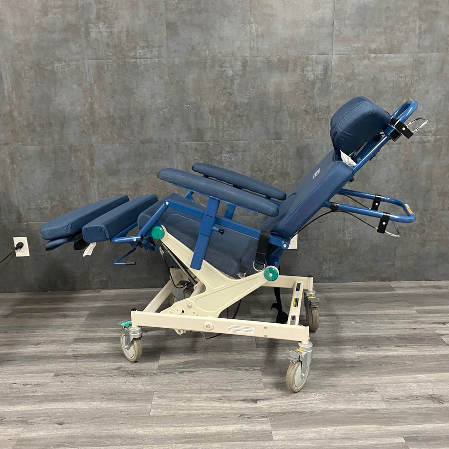 Barton Convertible Stretcher Chair - Barton -Angelus Medical