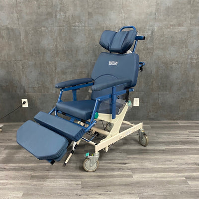 Barton Convertible Stretcher Chair - Barton -Angelus Medical
