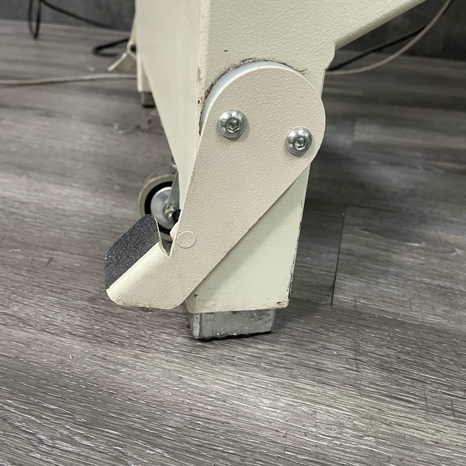 Biodex Ultra Pro Medical Treatment Table - Biodex -Angelus Medical