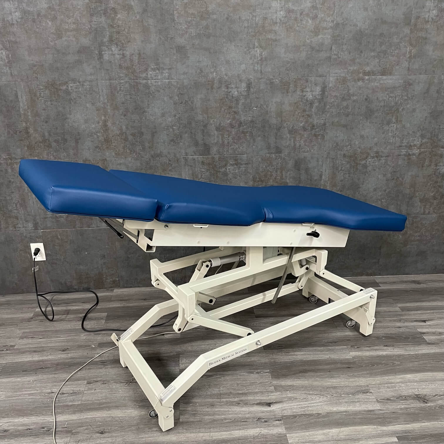 Biodex Ultra Pro Medical Treatment Table - Biodex -Angelus Medical