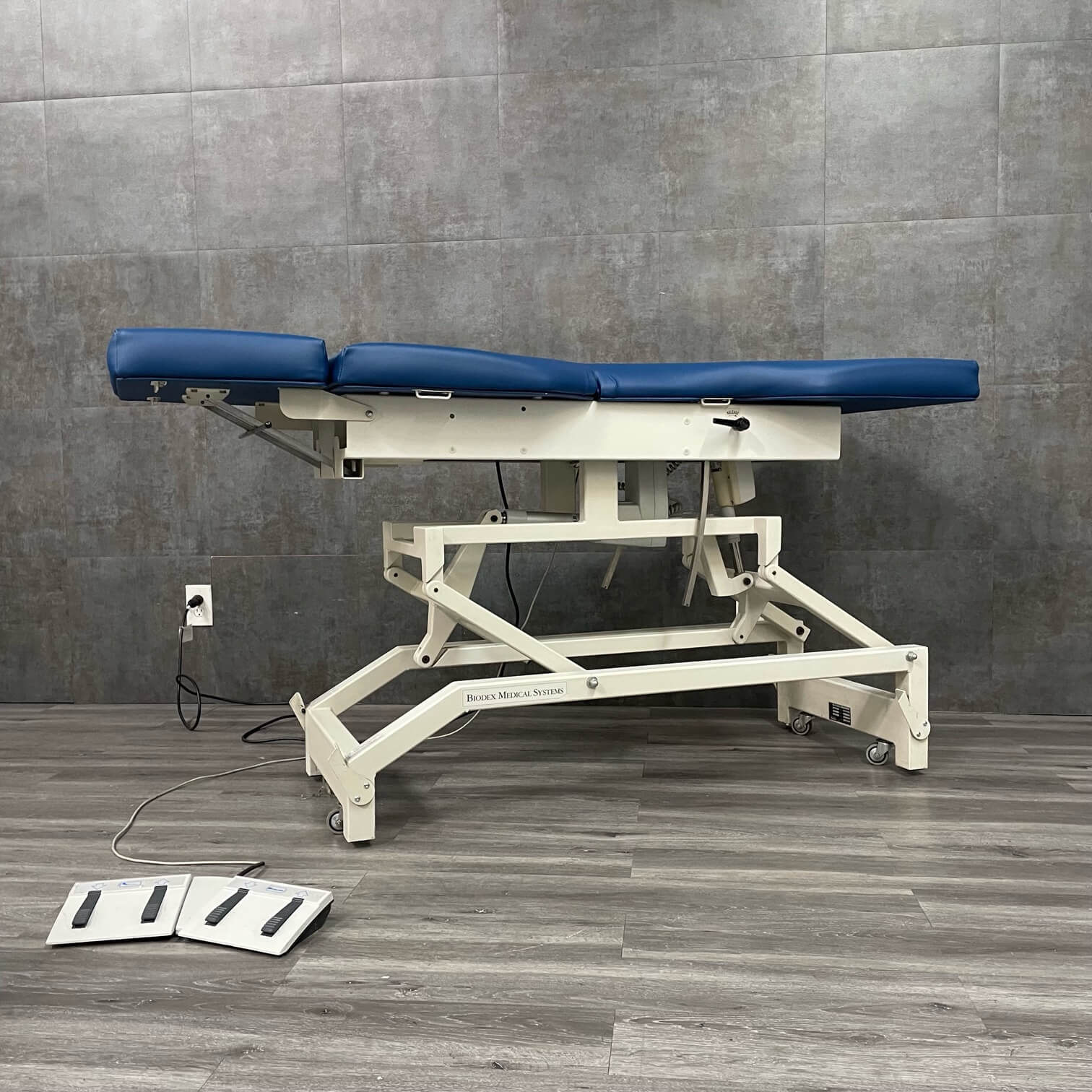 Biodex Ultra Pro,Treatment Table,Biodex table,exam table Angelus
