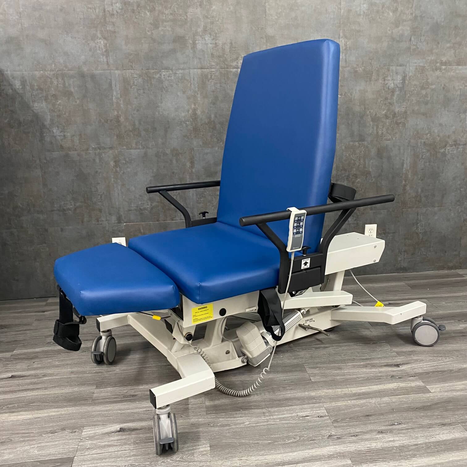 Biodex Ultrasound Pro 058-720 table w Stirrups - Biodex -Angelus Medical