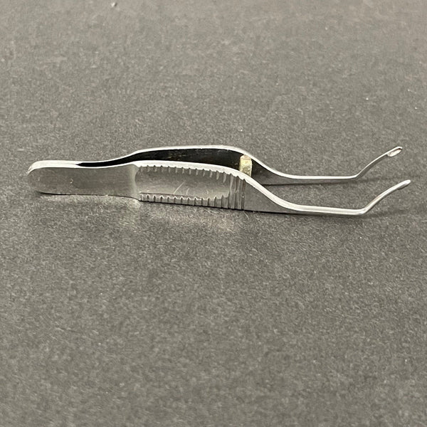 Botvin Iris forceps (Used)