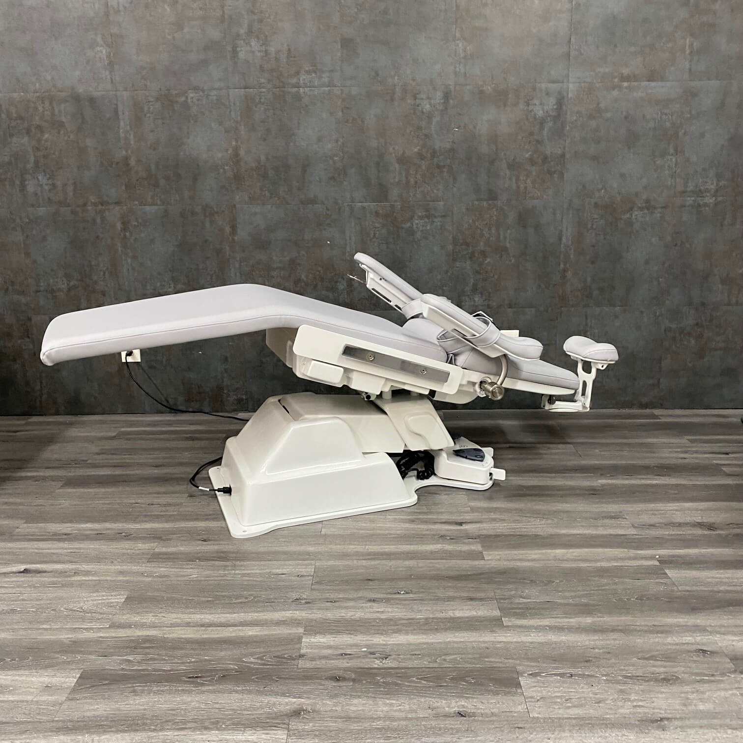 Boyd S2615 Programmable Surgical Chair - Boyd -Angelus Medical