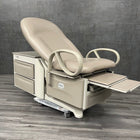 Seamless medical‑grade upholstery easy‑clean exam table surface for sale