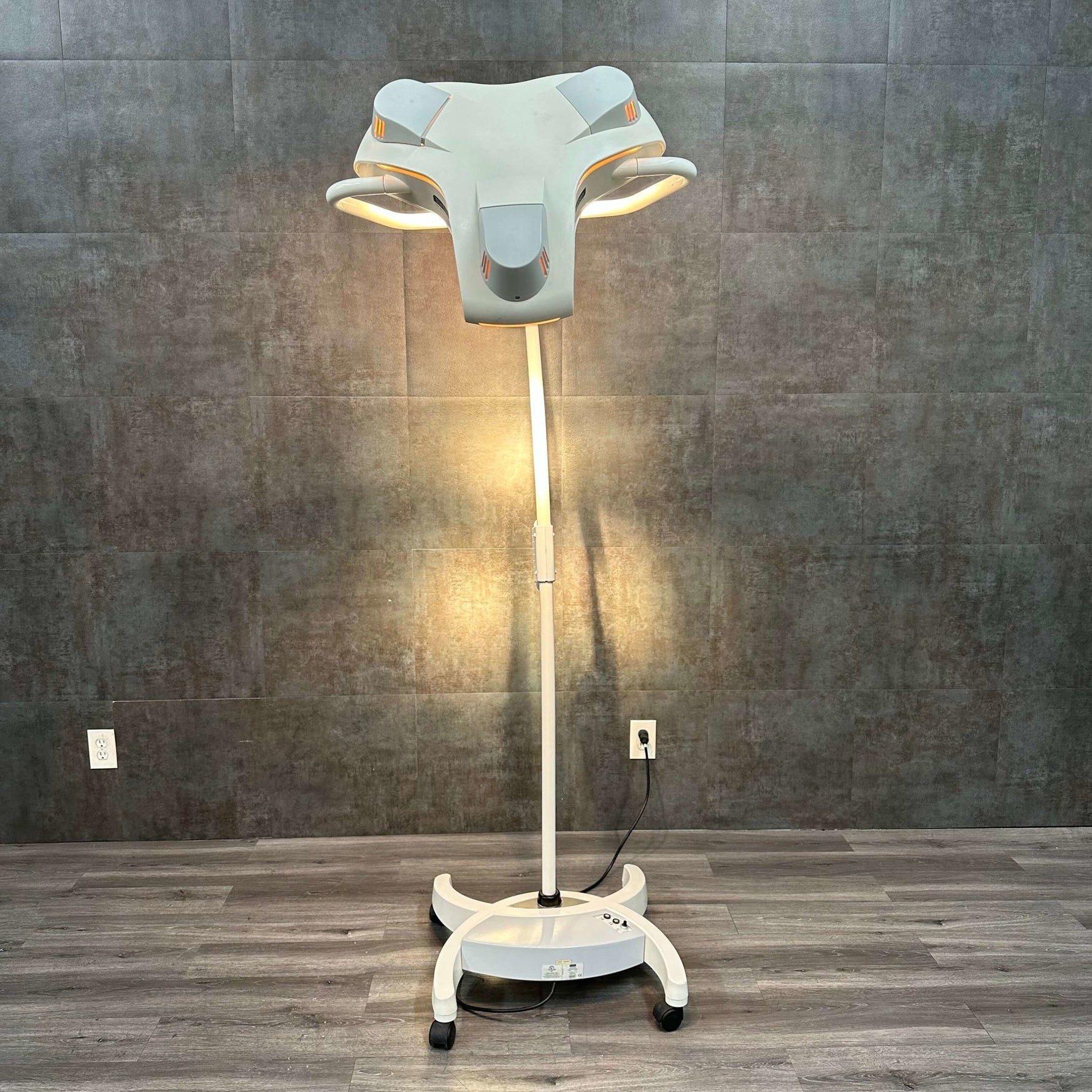 Medical procedure light near me