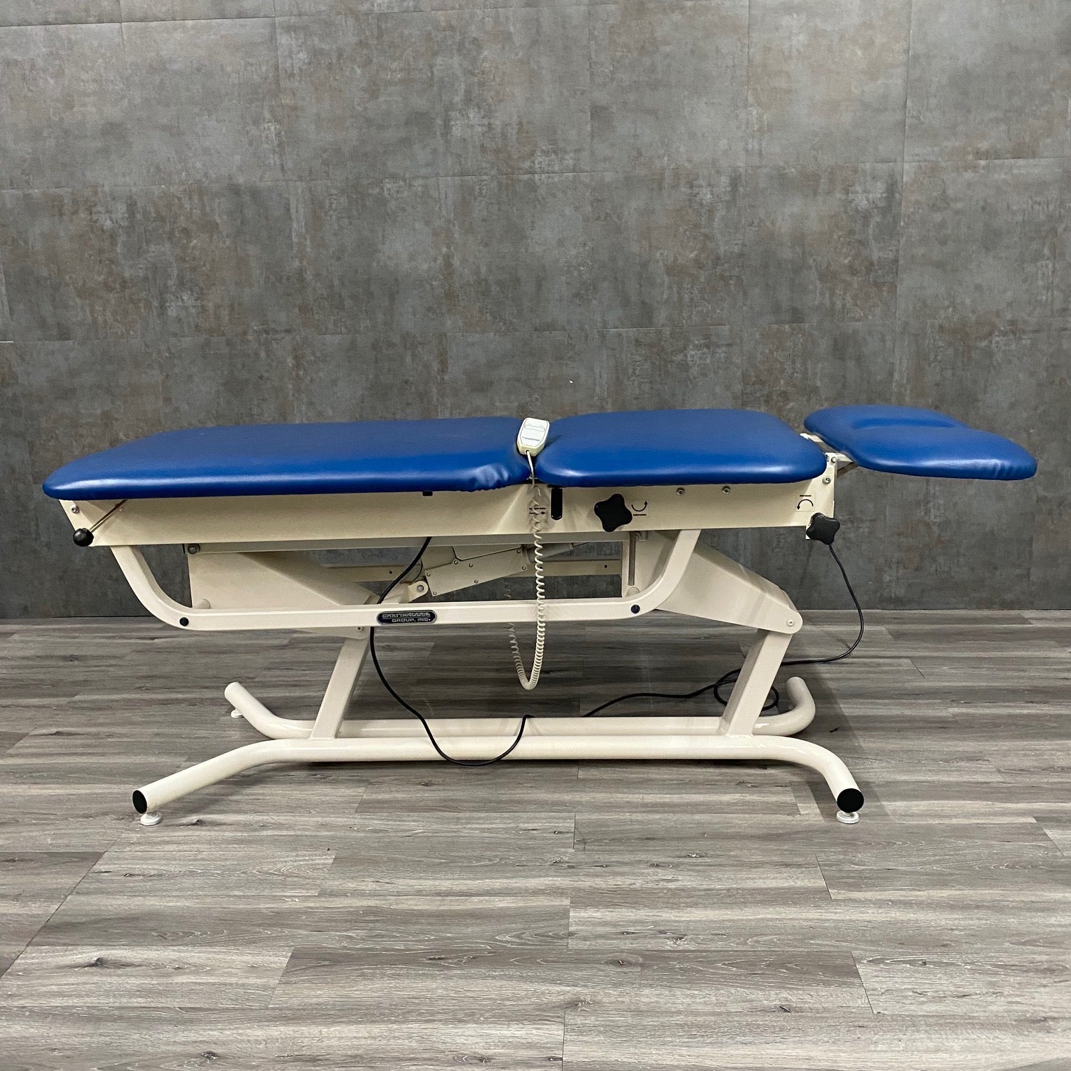 Chattanooga ADP 300 Hi-Lo Table (Refurbished) - Chattanooga -Angelus Medical