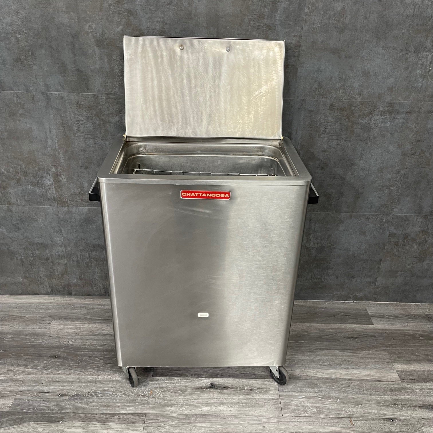 Chattanooga M-2 Hydrocollator - Chattanooga -Angelus Medical