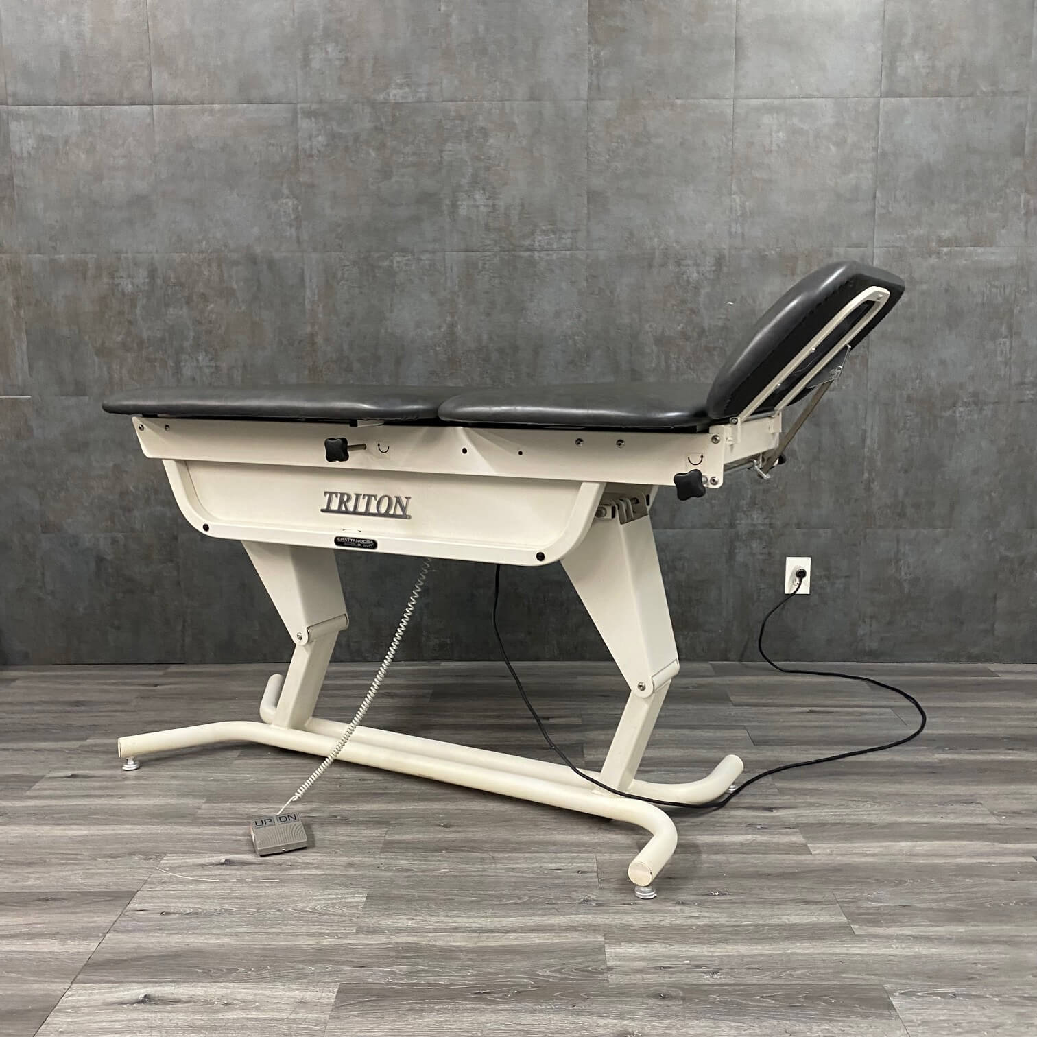 Chattanooga Triton Treatment Table - Chattanooga -Angelus Medical