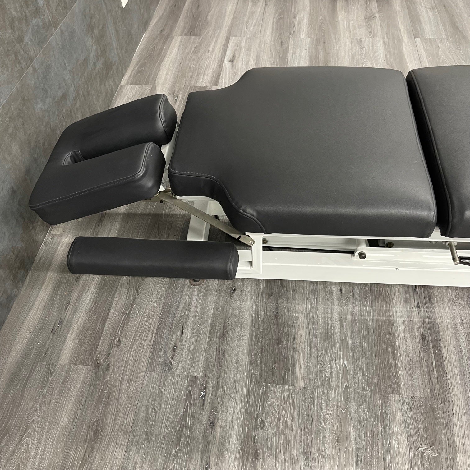 Chiropractic Power Exam Table (Refurbished) - Angelus Medical and Optical -Angelus Medical