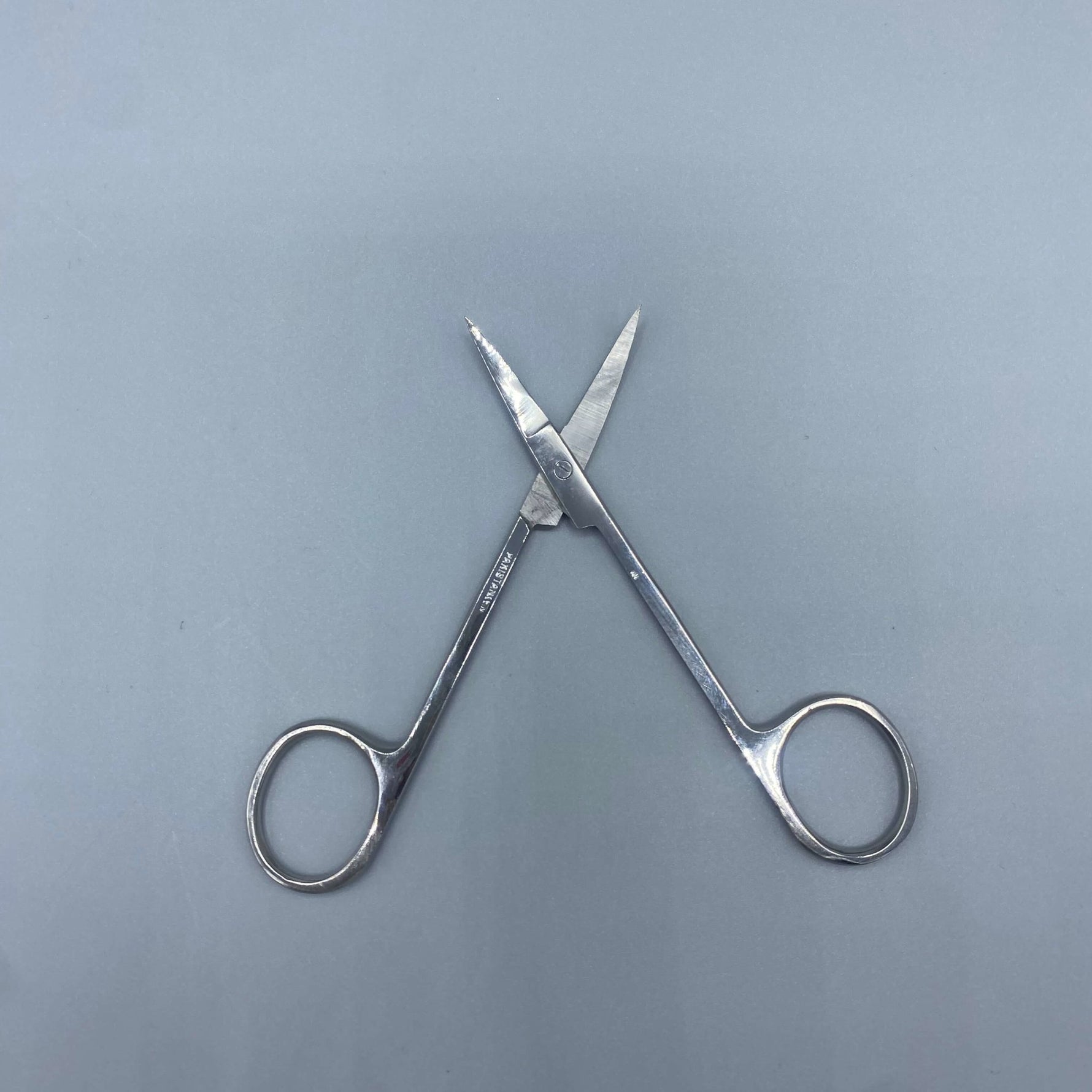 Crown Iris Scissor Curved - Crown -Angelus Medical