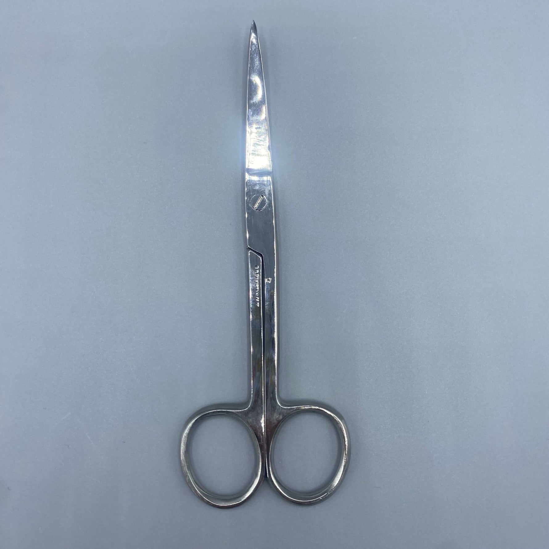 Crown Operating Room Scissors Curved Sharp/Sharp - Crown -Angelus Medical