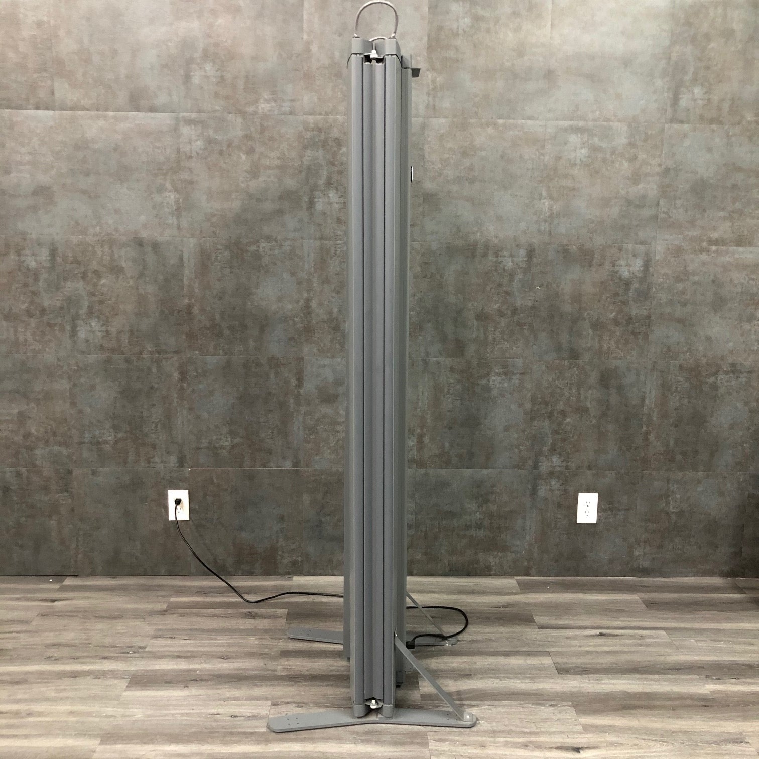 Daavlin 7 Series T 311-10 UVB light - Daavlin -Angelus Medical