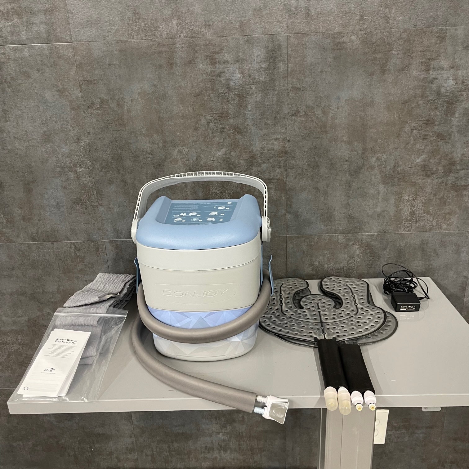 Donjoy Iceman Classic 3 Cold Therapy Unit (Used) - Donjoy -Angelus Medical