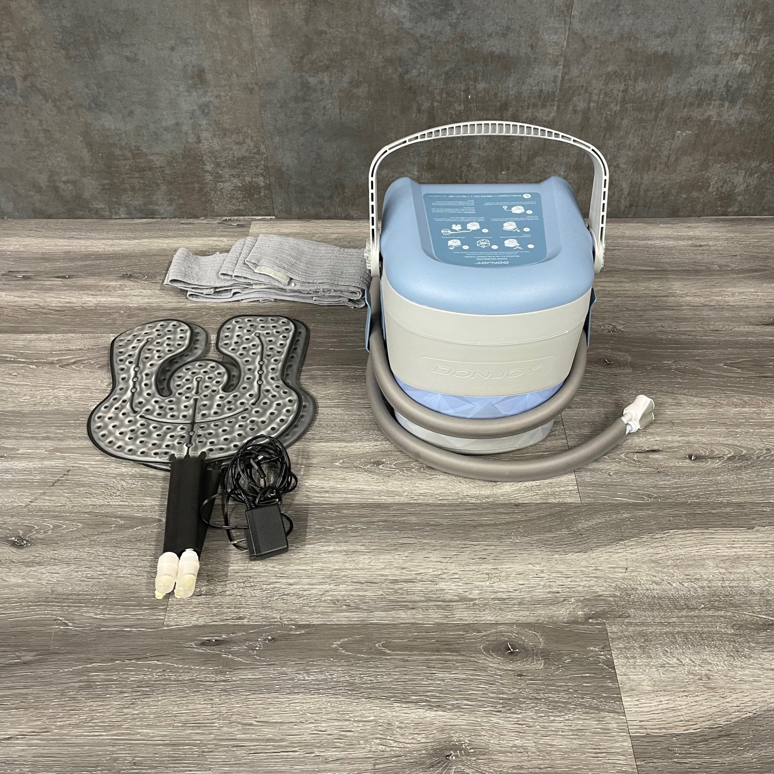 Donjoy Iceman Classic 3 Cold Therapy Unit (Used) - Donjoy -Angelus Medical