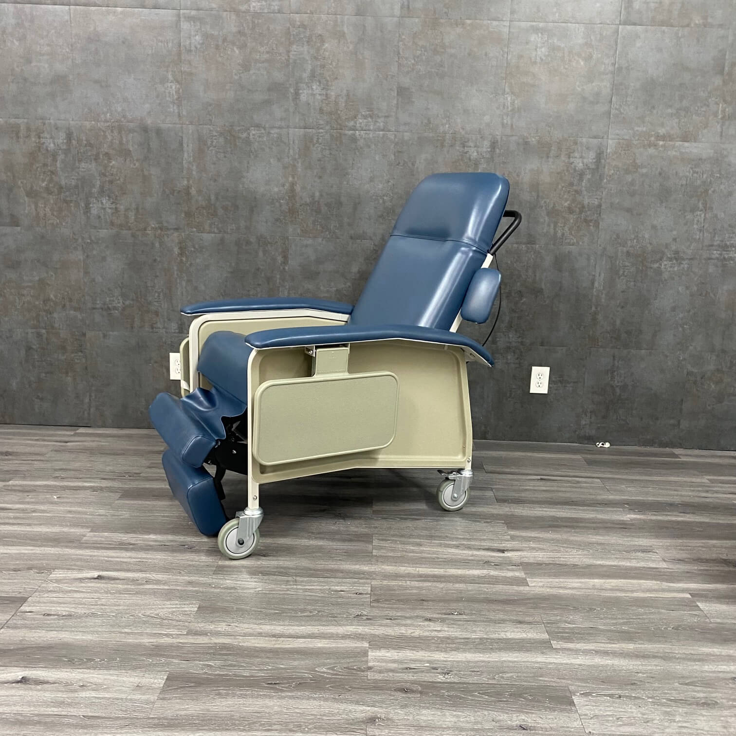 Ger Chair Drive D577-BR Clinical Geri Chair Recliner