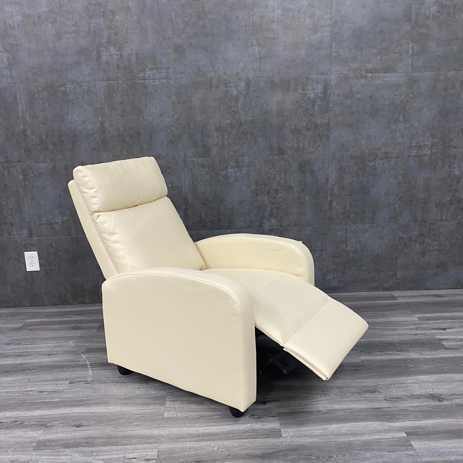 Easy Care Manual Infusion Recliner (New) - Easy Care -Angelus Medical