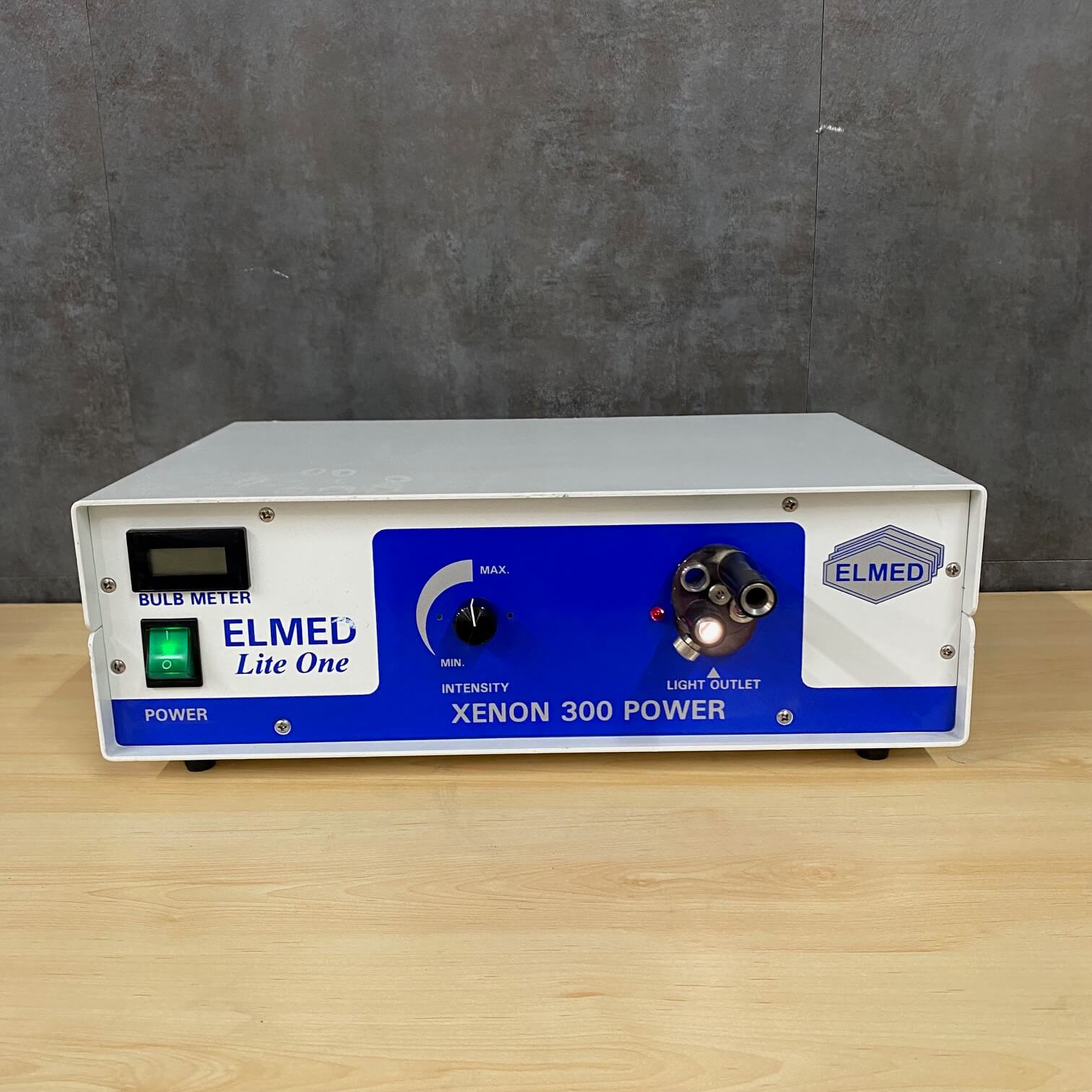 Elmed Lite One Xenon 4 Port Surgical Light Source - Elmed -Angelus Medical
