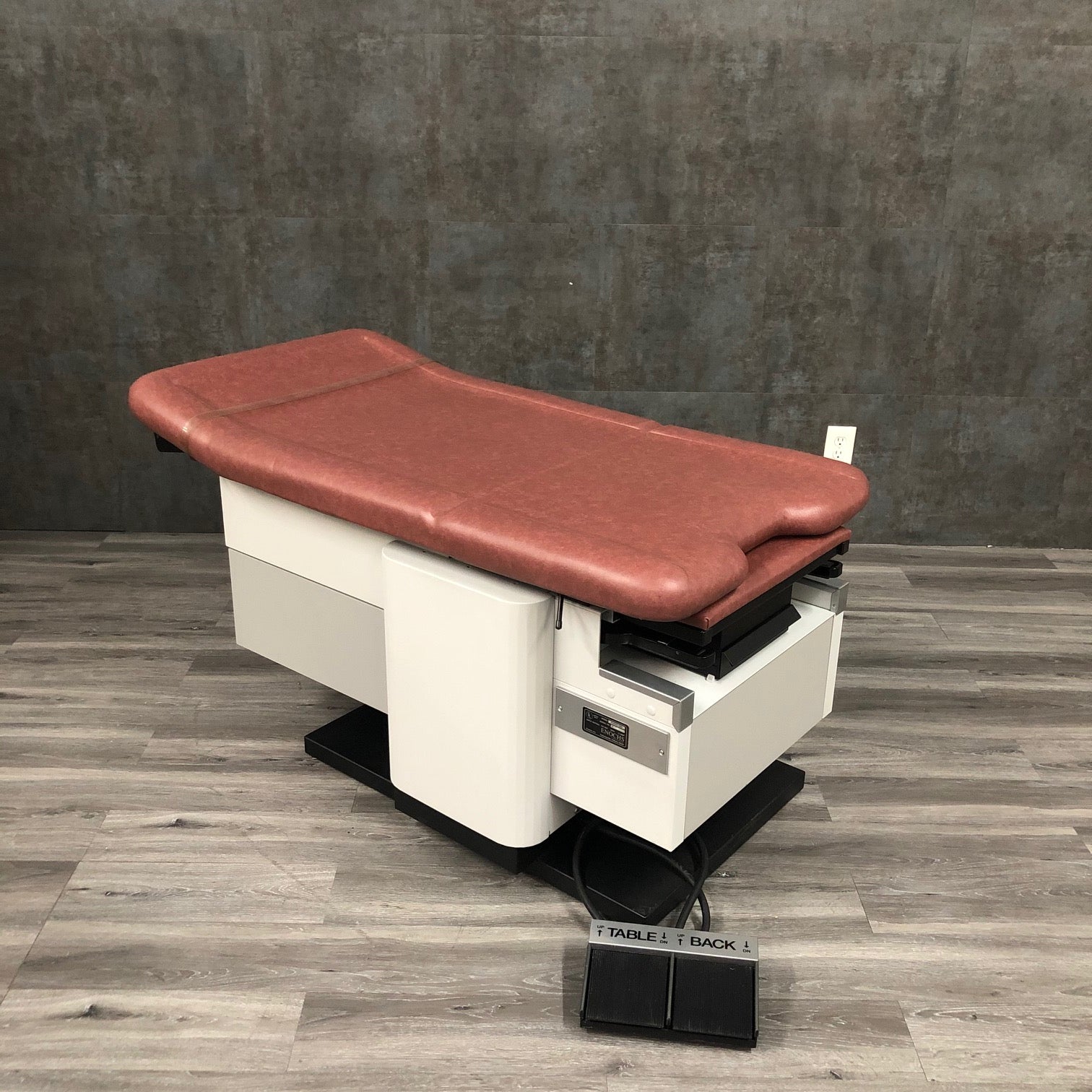 Enochs 4000 Power Exam Table - Enochs -Angelus Medical