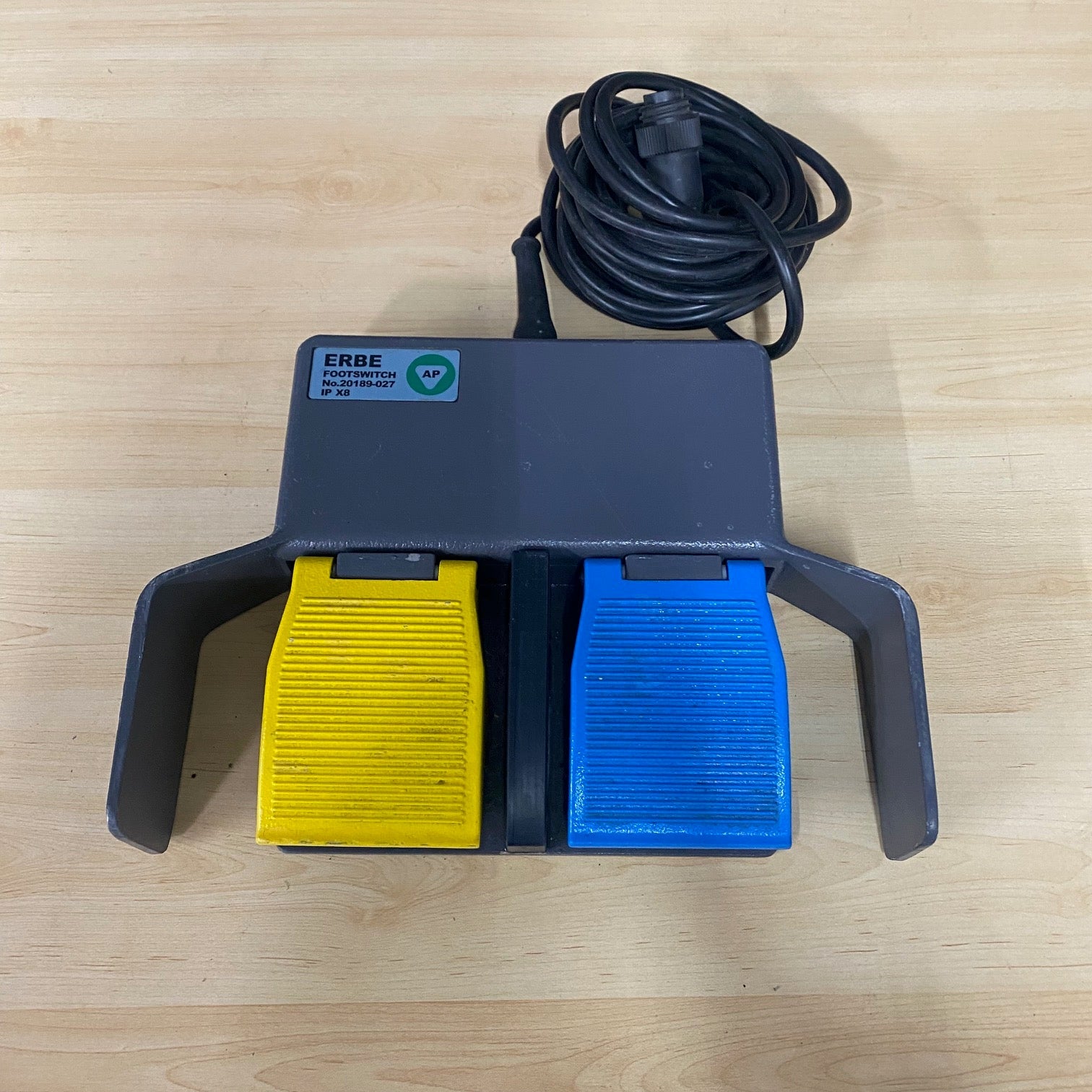 ERBE foot pedal IP X8 - Erbe -Angelus Medical