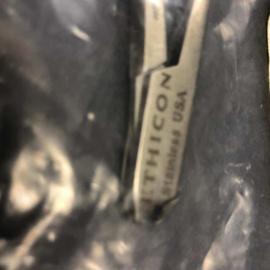 Ethicon 900N Forceps clip (Used) - Ethicon -Angelus Medical