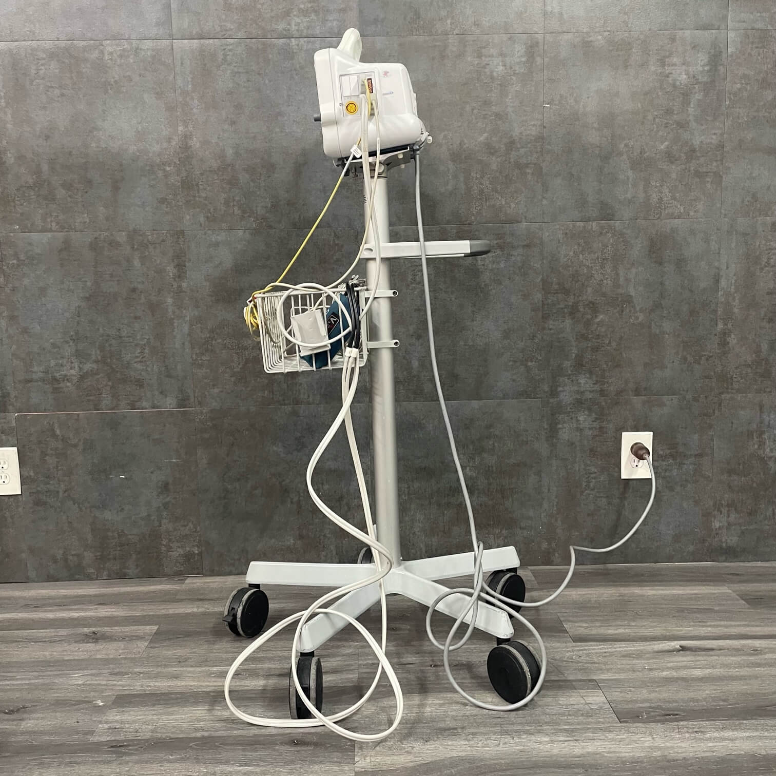 GE Patient Monitor -with mobile stand near me at Angelus Medical