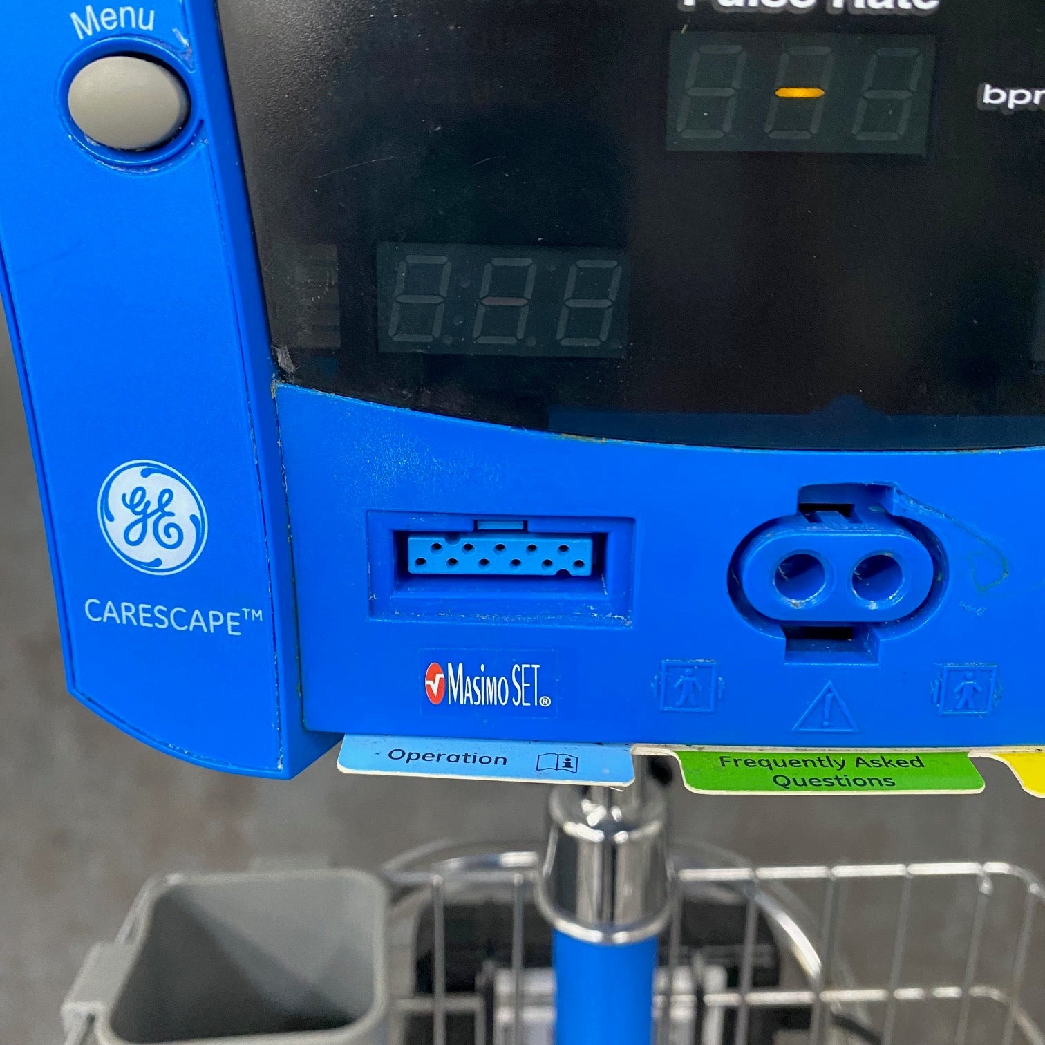 GE Dinamap Patient monitor - GE -Angelus Medical