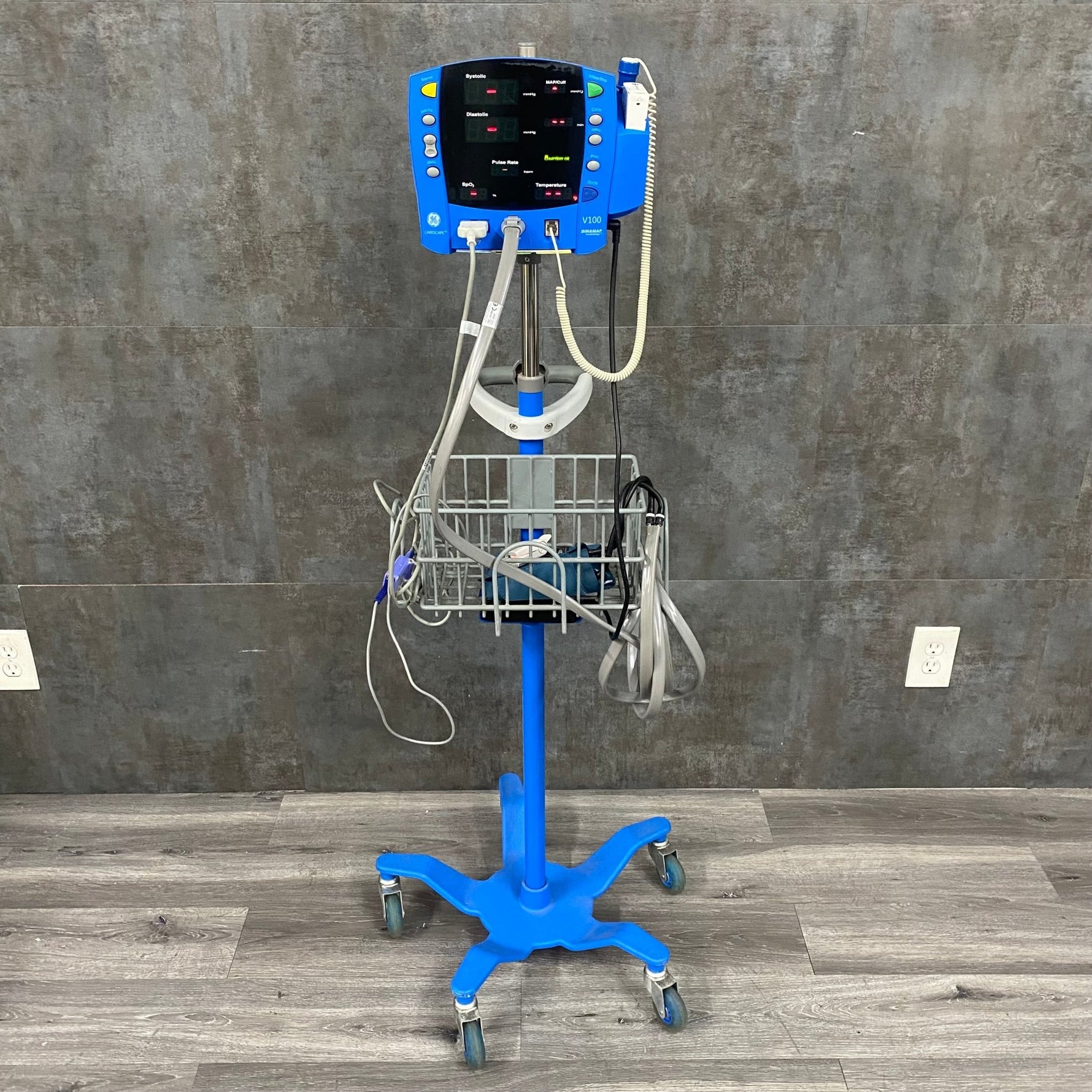 GE Dinamap Patient monitor - GE -Angelus Medical