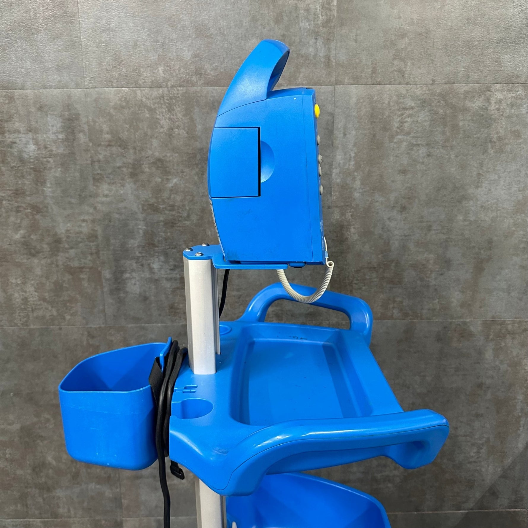 GE Dinamap Patient monitor - GE -Angelus Medical