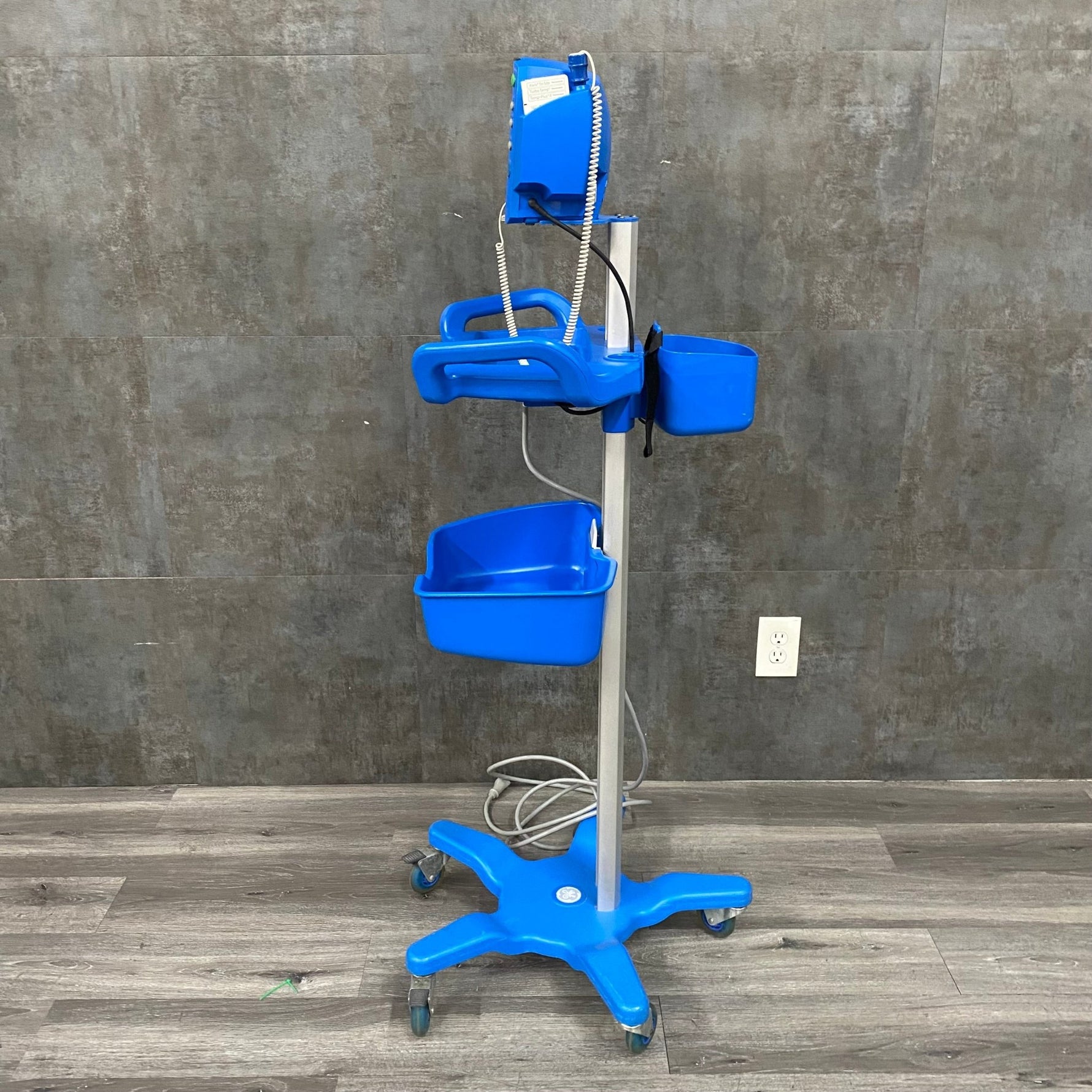 GE Dinamap Patient monitor - GE -Angelus Medical