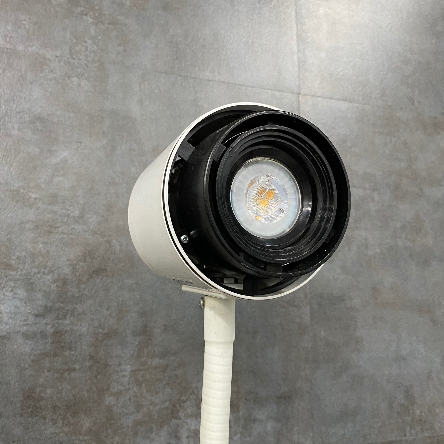 GenMed Mobile Examination Light (Refurbished) - NMD -Angelus Medical