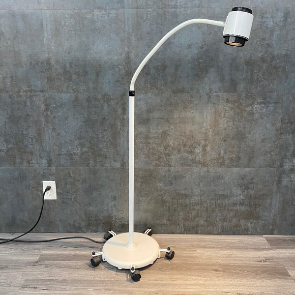 Mobile Examination Light