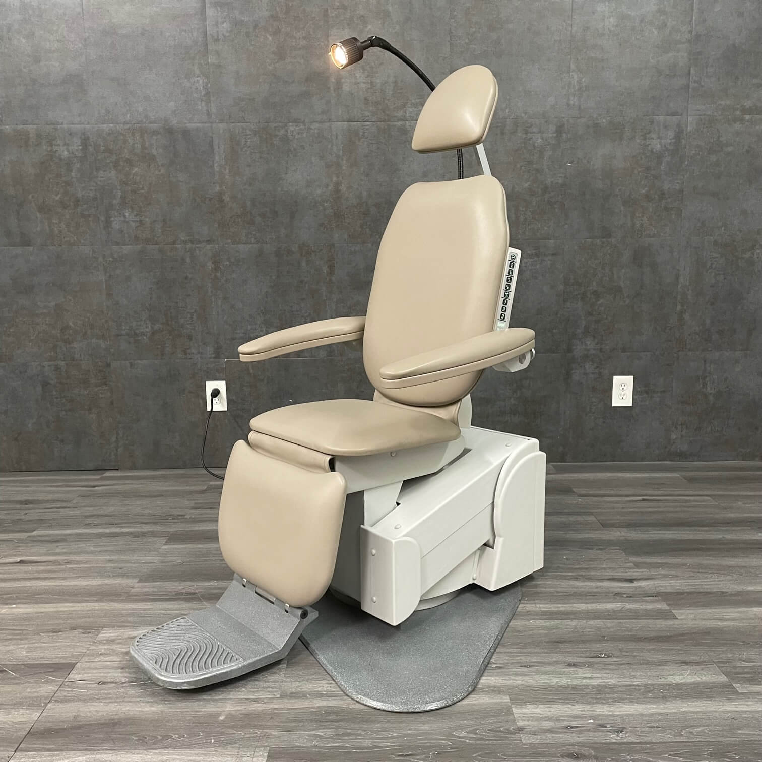 Global SMR MAXI 2700 Exam Chair - SMR Global -Angelus Medical