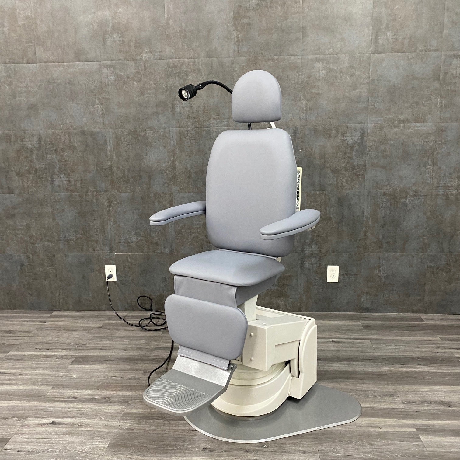 Global SMR MAXI 2700 Exam Chair - SMR Global -Angelus Medical