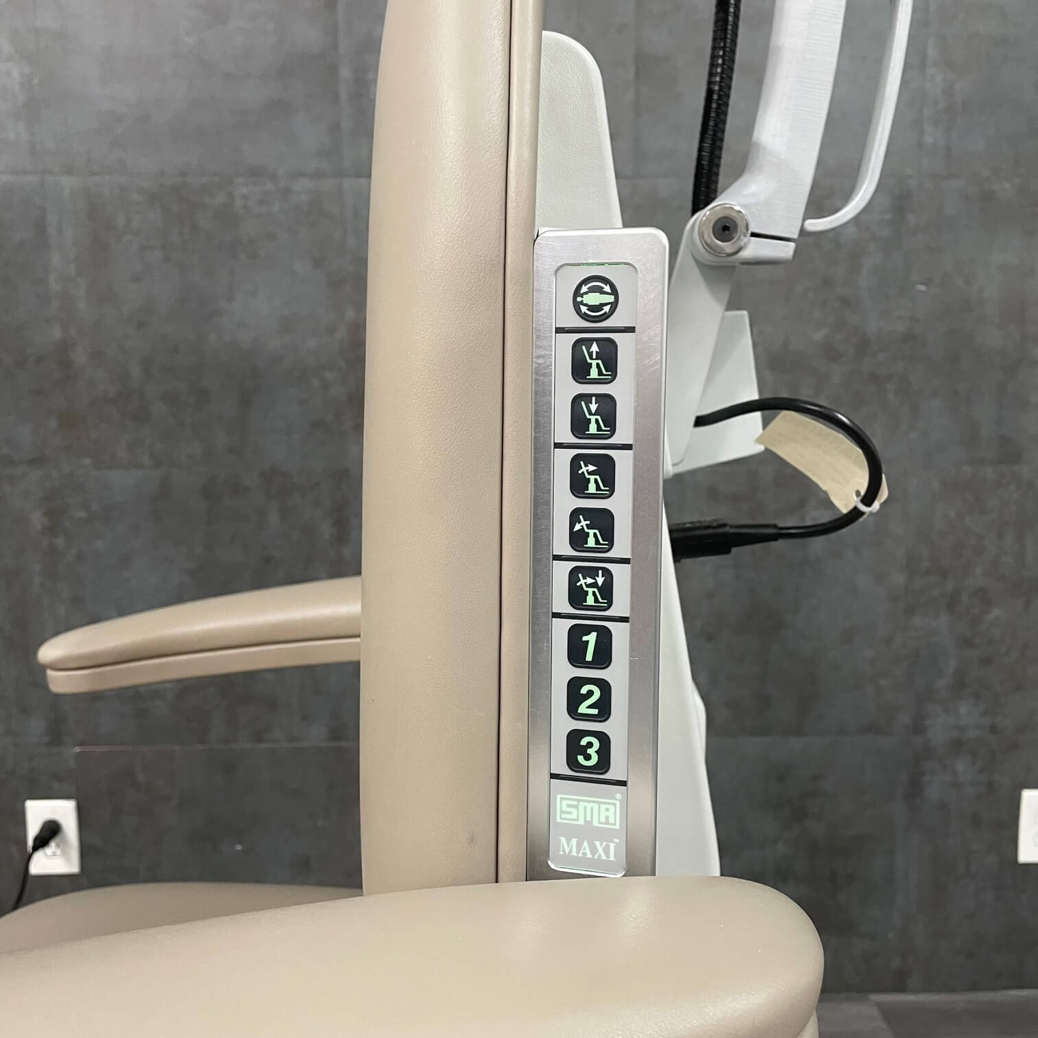 Global SMR MAXI 2700 Exam Chair - SMR Global -Angelus Medical