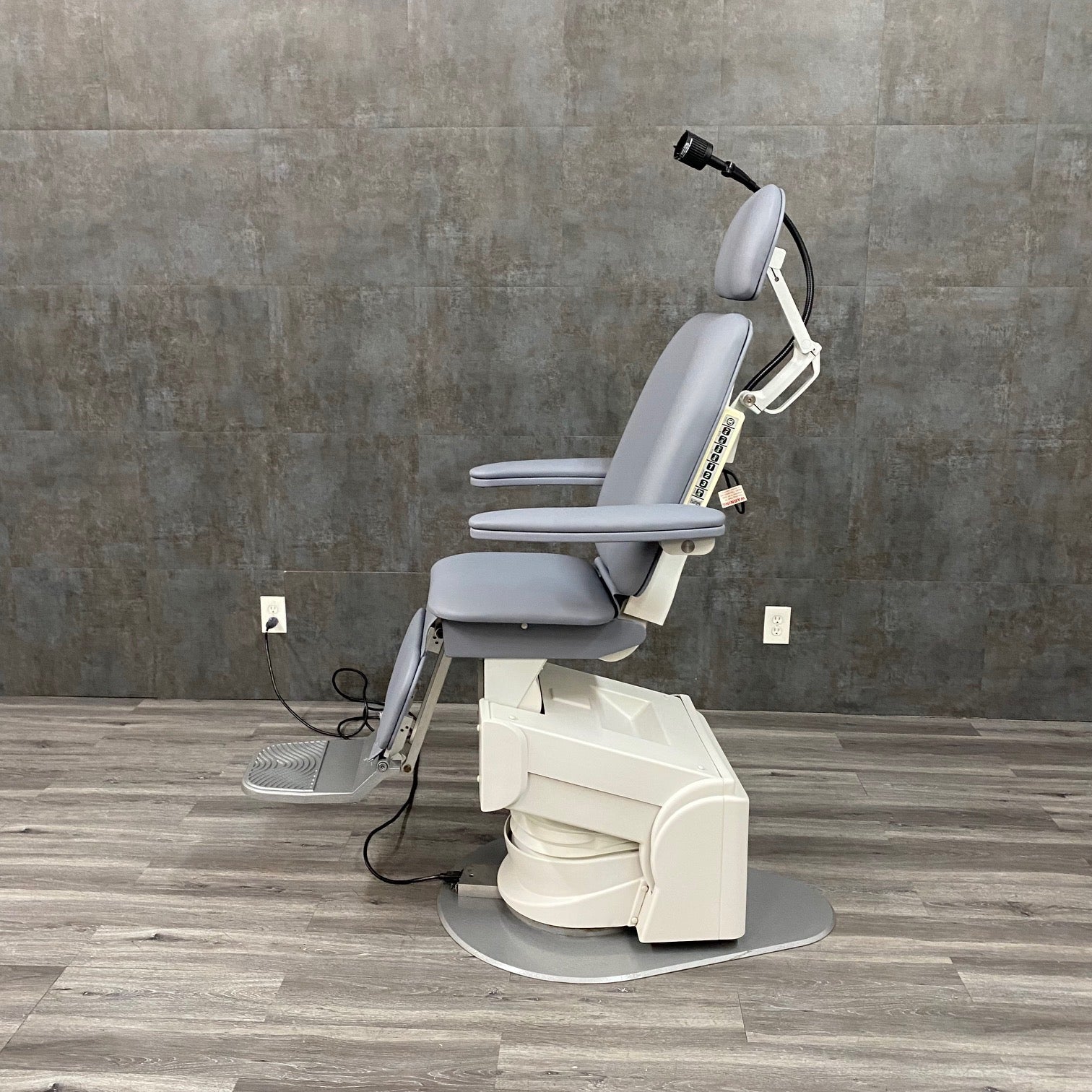 Global SMR MAXI 2700 Exam Chair - SMR Global -Angelus Medical
