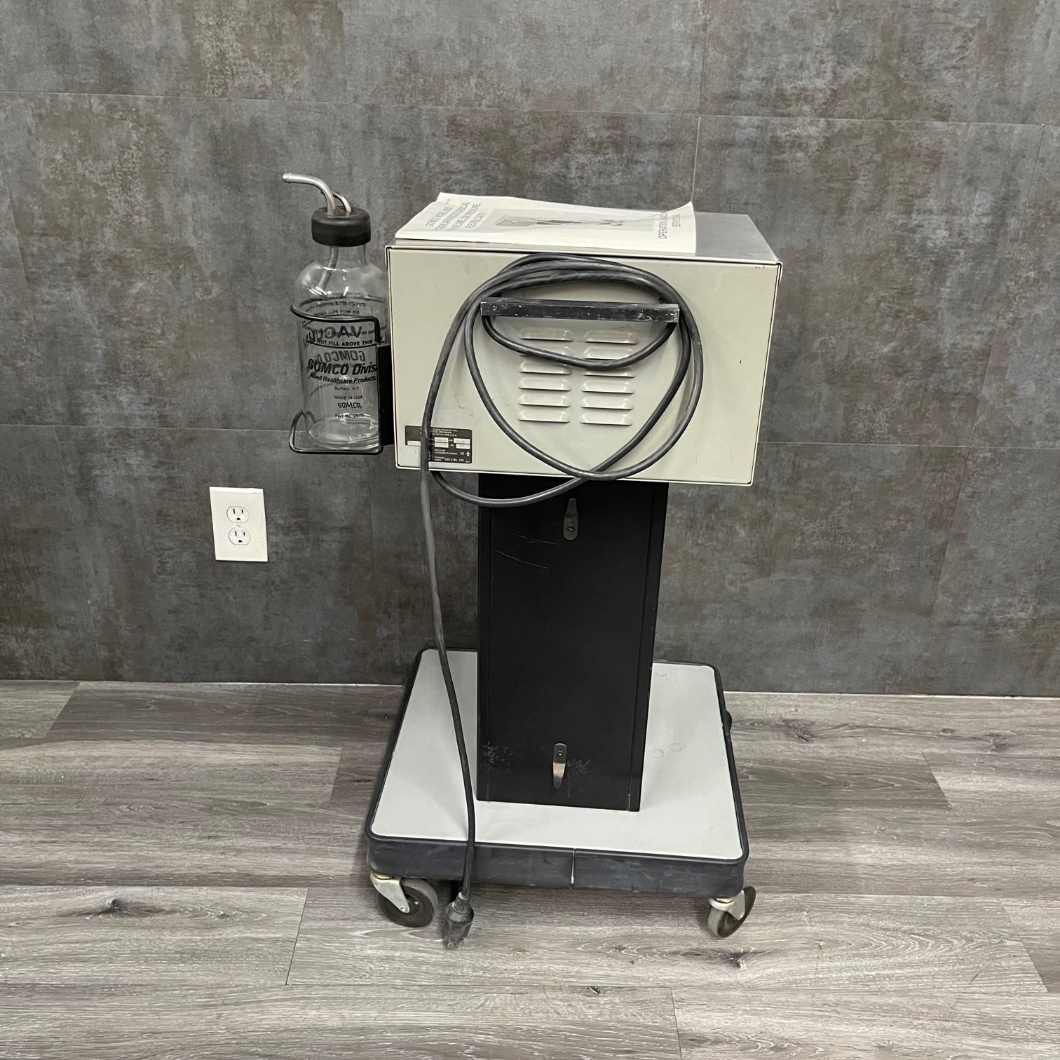 Gomco 3020 Aspirator / Suction Pump (Refurbished) - Gomco -Angelus Medical