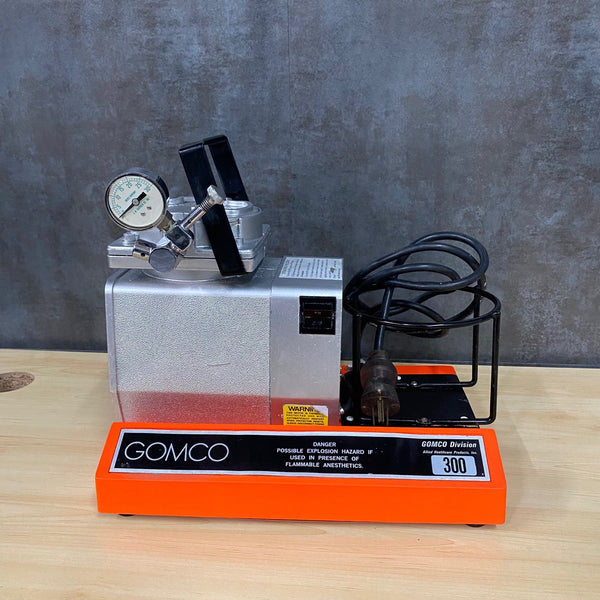 Gomco Portable Suction Pump