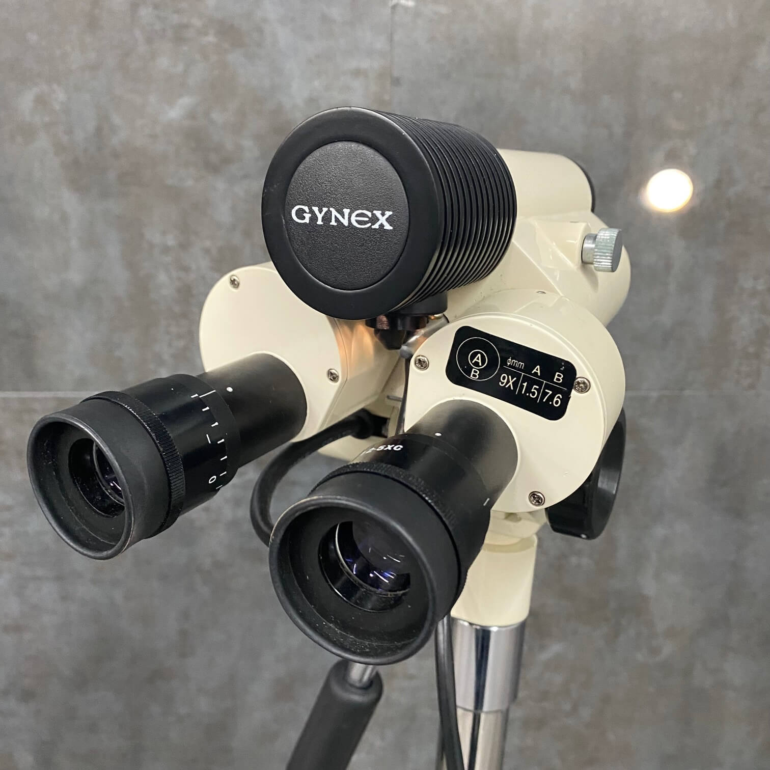 Gynex CO 1000 Compact Colposcope