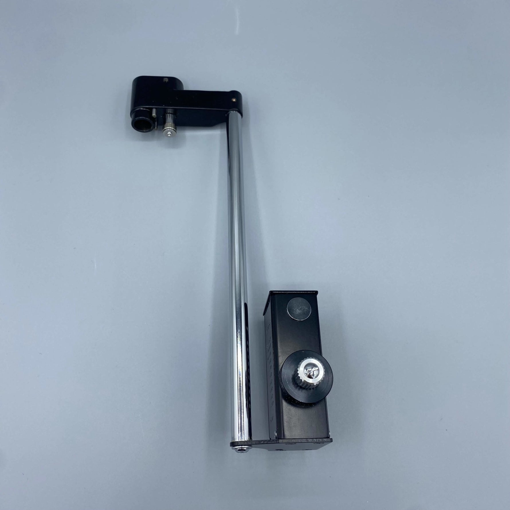 Haag-Streit AT-900 Style Applanation Tonometer - YZ30 -Angelus Medical