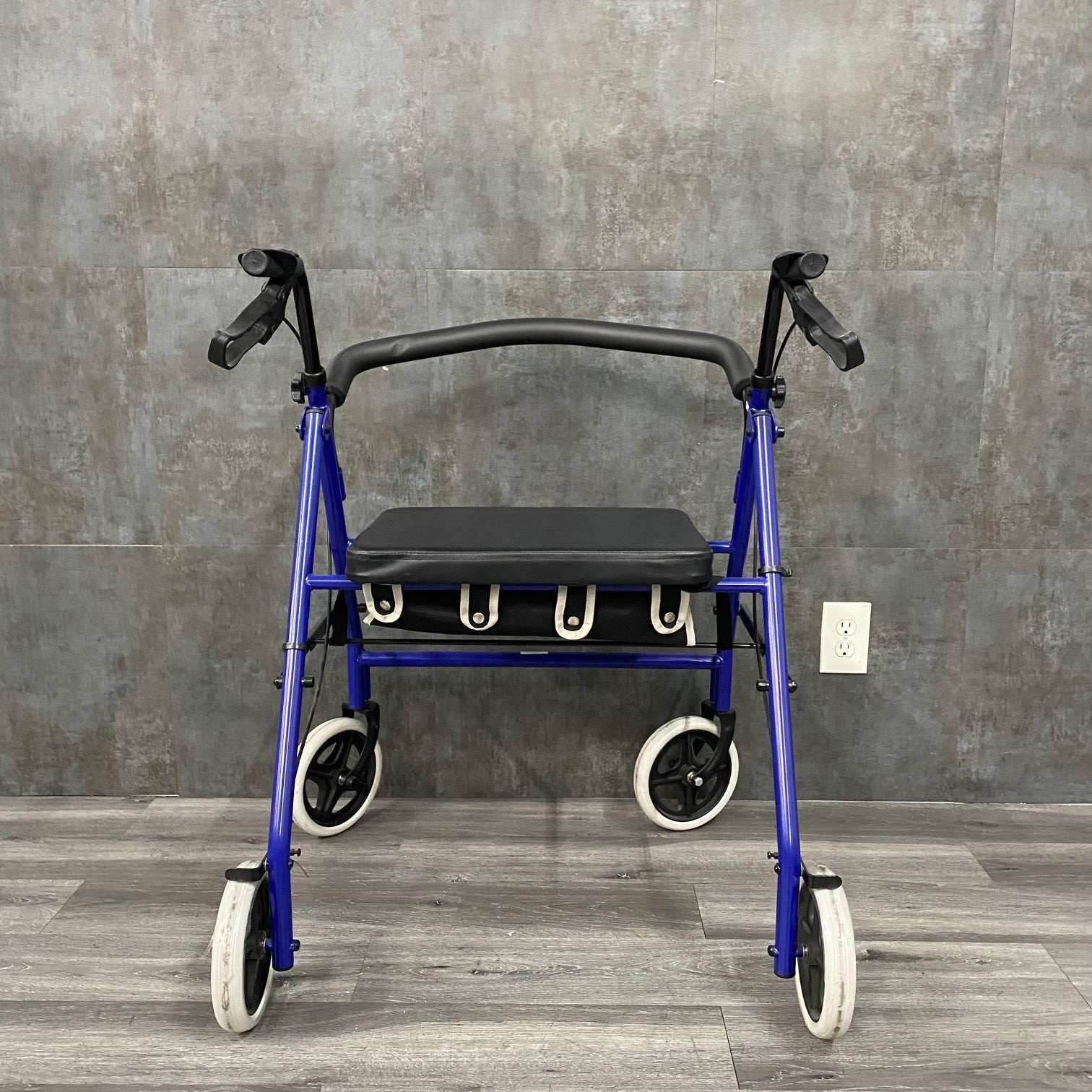 Heavy Duty Barriatric Rollator with storage - NMD -Angelus Medical