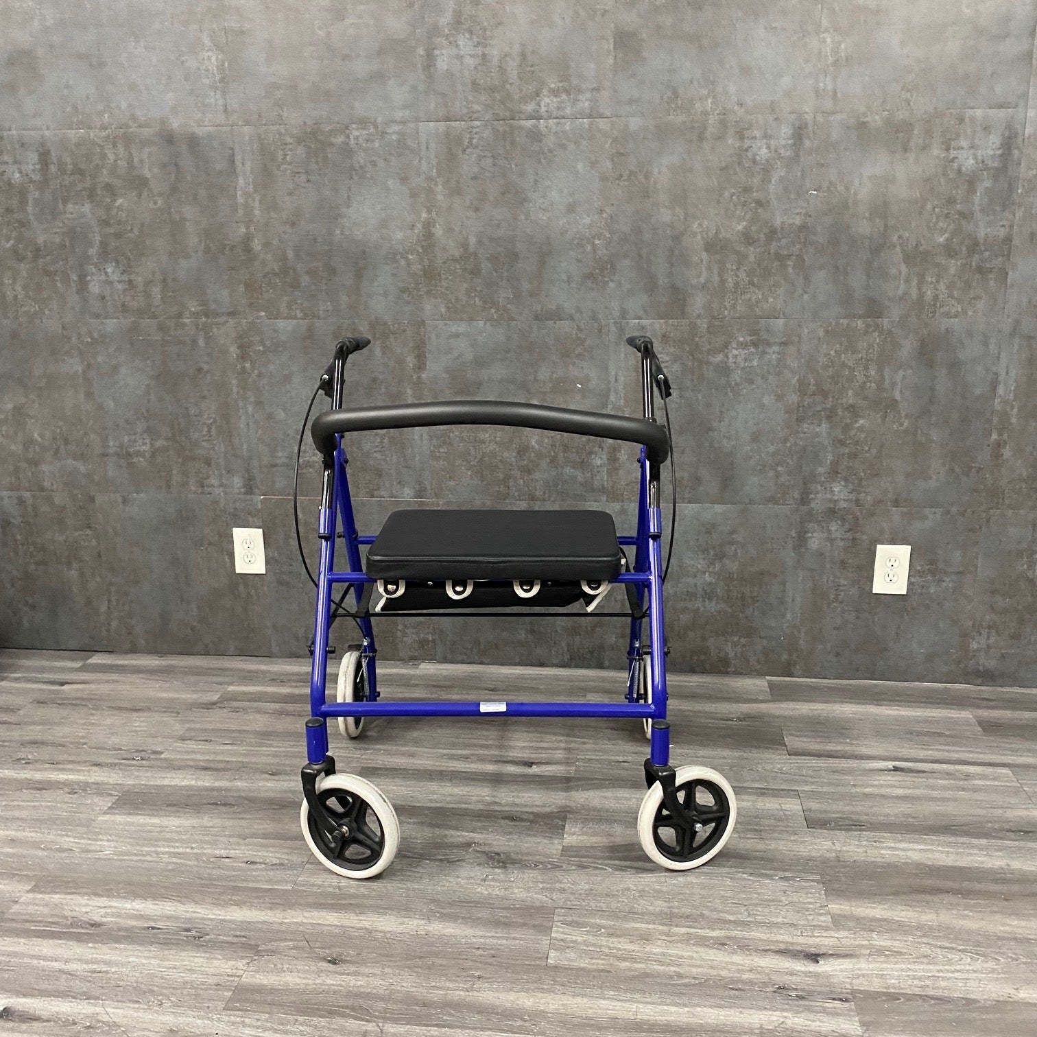 Heavy Duty Barriatric Rollator with storage - NMD -Angelus Medical